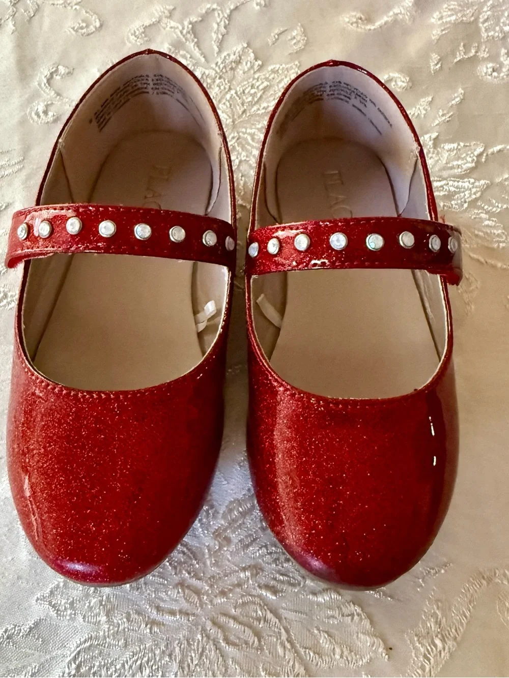 The Children’s Place Girls Red Glitter Mary Jane Flats with Pearl Strap, Size 9